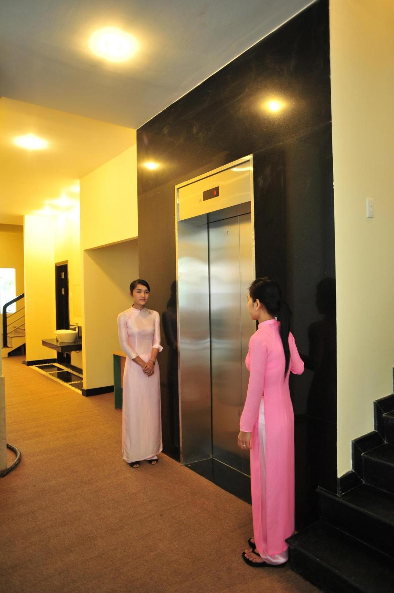Than Thien - Friendly Hotel Hue Esterno foto